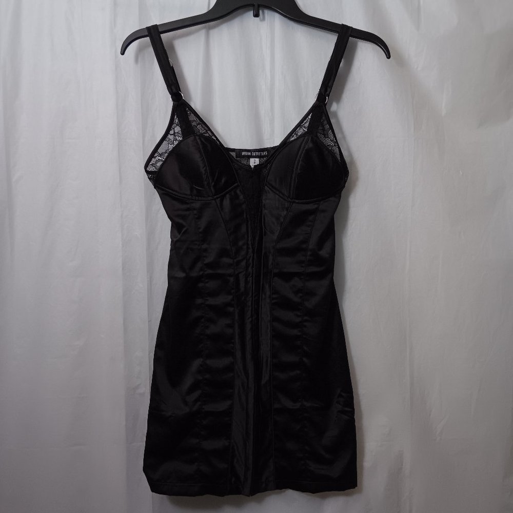 URBAN OUTFITTERS ADJUSTABLE STRAP CORSET DRESS